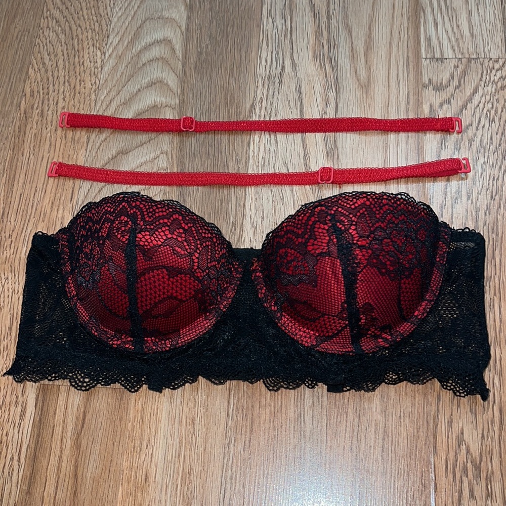 Sexy Lace Padded Red & Black Bra NWOT